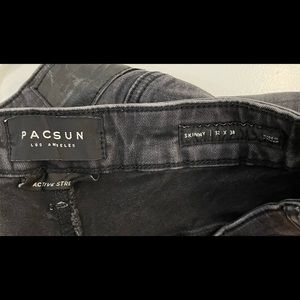 Skinny Pacsun black jeans!!